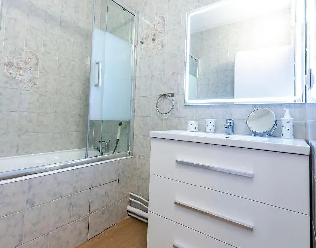 Premiere Ligne De Plage, Face A La Apartman *